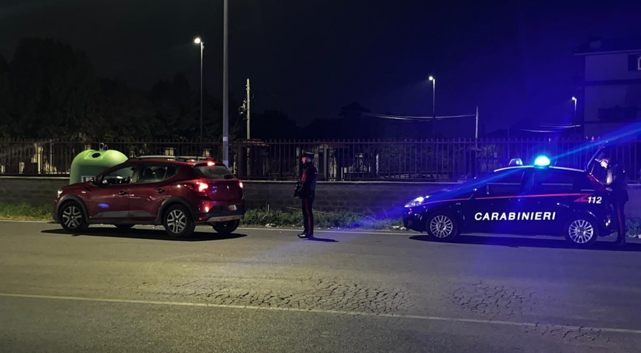 Scontro tra giovani, ferito un 25enne con una lama