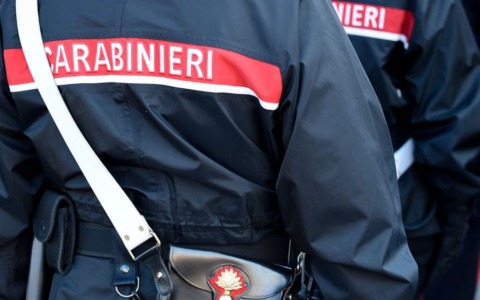 Controlli anti-spaccio nei boschi della droga del Lecchese
