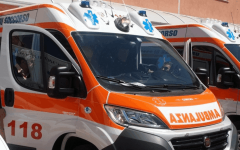 Tempesta sui laghi, oltre 50 richieste di soccorso